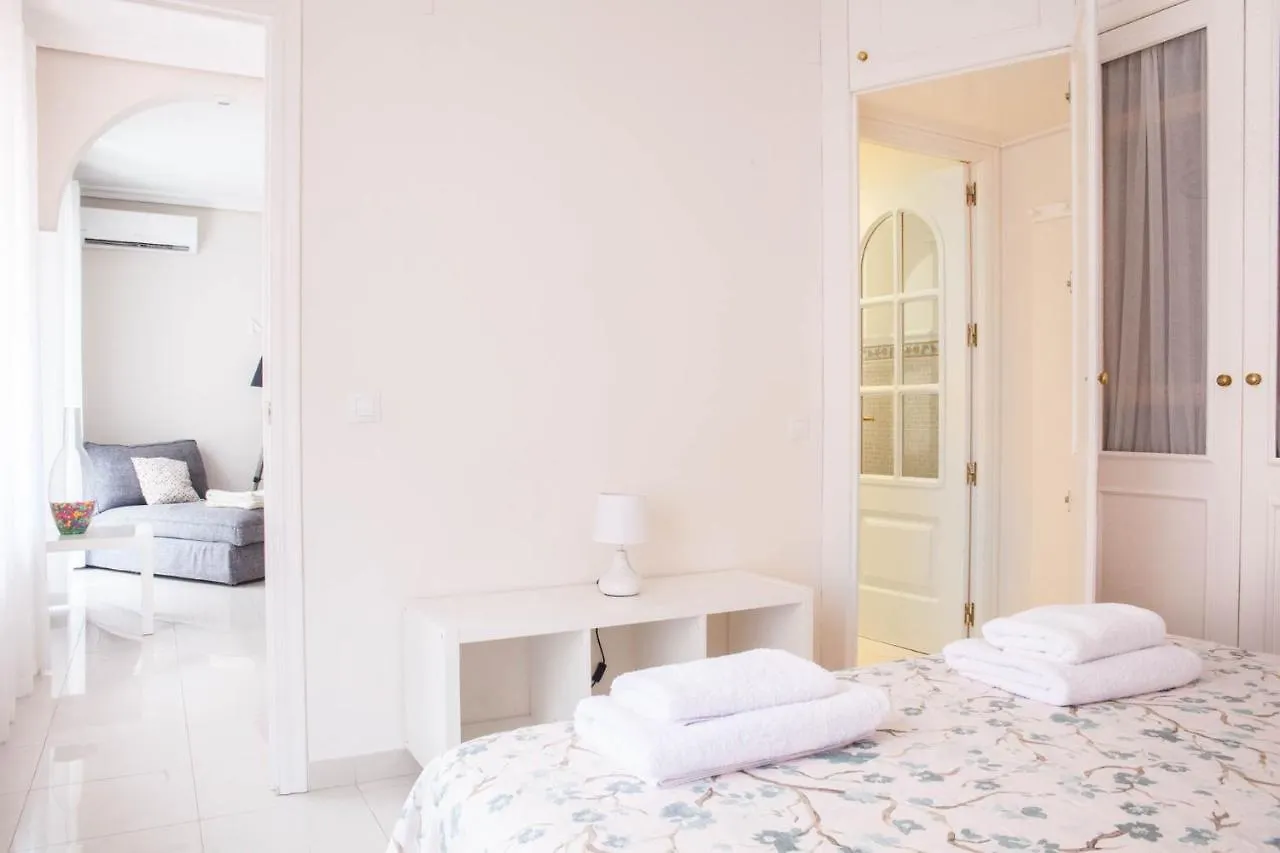 Entre El Centro Y La Mezquita Totalmente Climatizado Parking Gratuito Apartment Cordoba 0*,